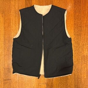Double-sided children’s vest